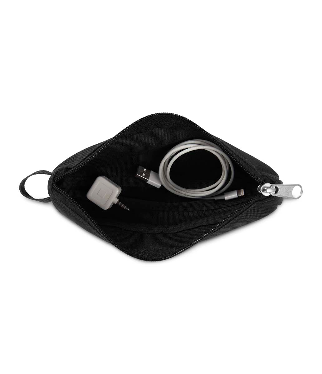 MEDIUM ACCESSORY POUCH